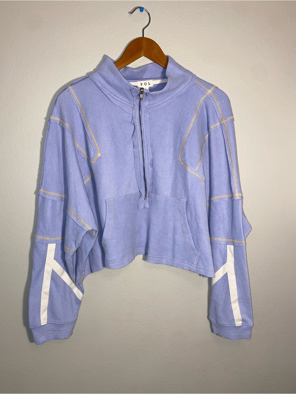 POL Periwinkle Blue Cropped Half Zip Pullover Sweatshirt Size Large